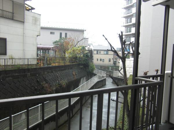 View photos from the dwelling unit