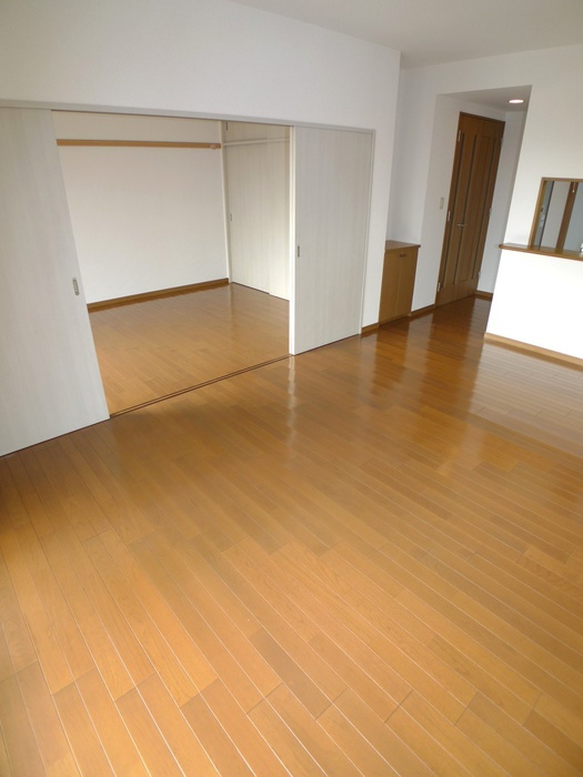 Living and room