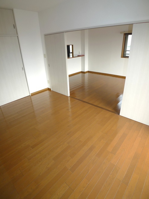 Living and room