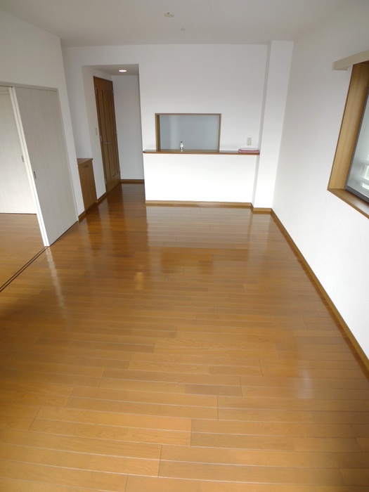 Living and room