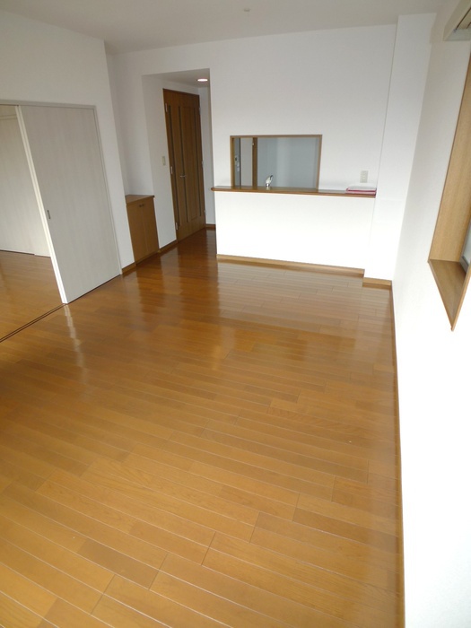 Living and room