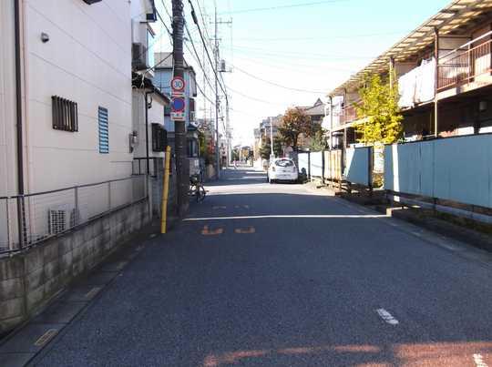 Local photos, including front road. Frontal road