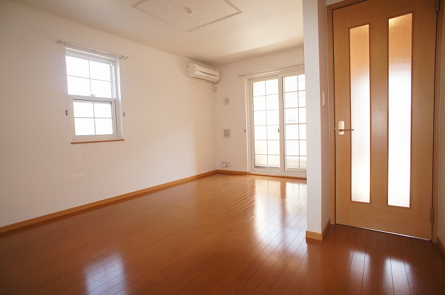 Living and room