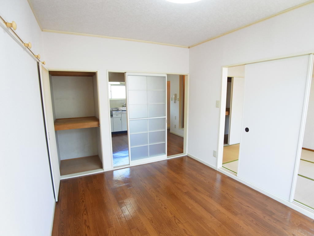 Other room space