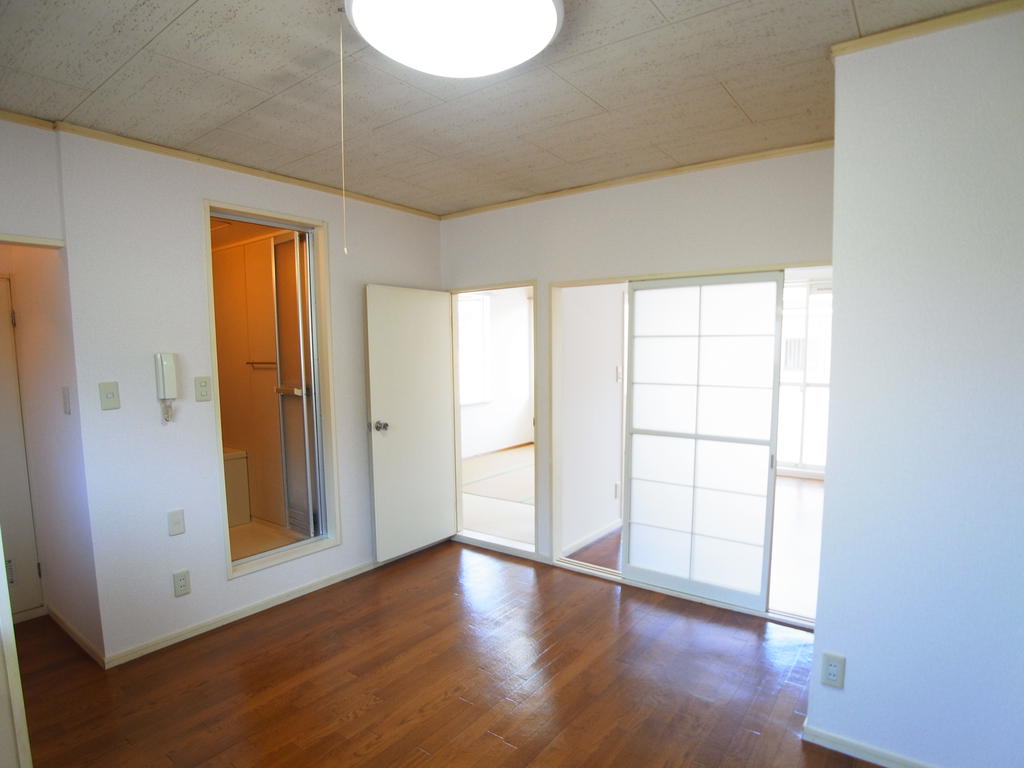 Other room space