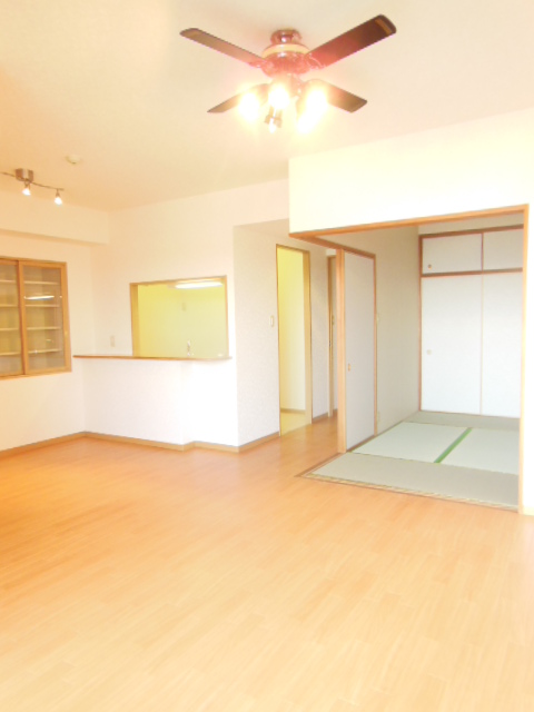 Living and room