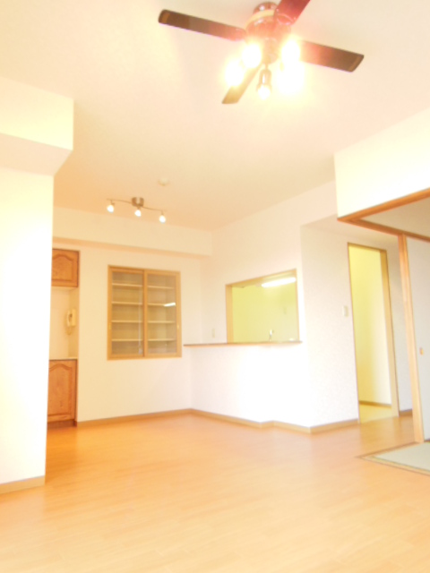 Living and room