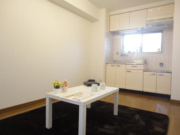 Living and room