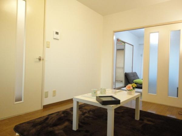Living and room