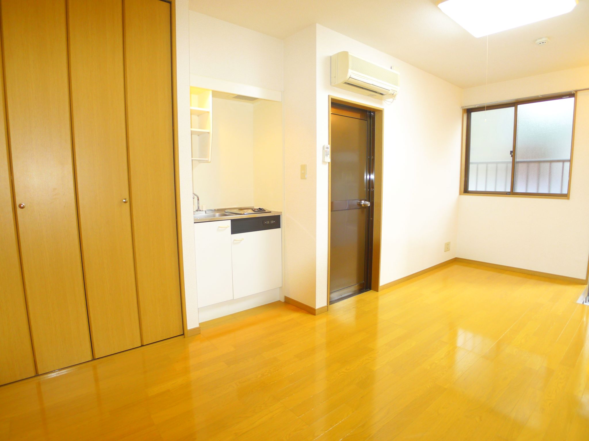 Living and room