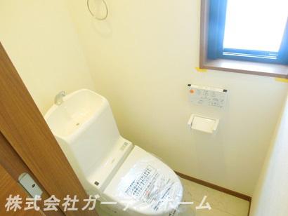 Model house photo