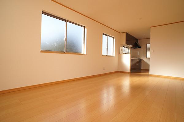Living. 1 Building