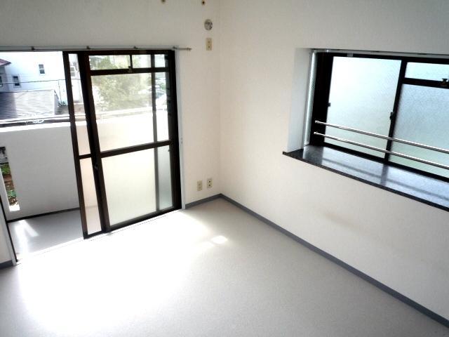 Other room space