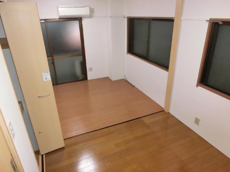 Living and room