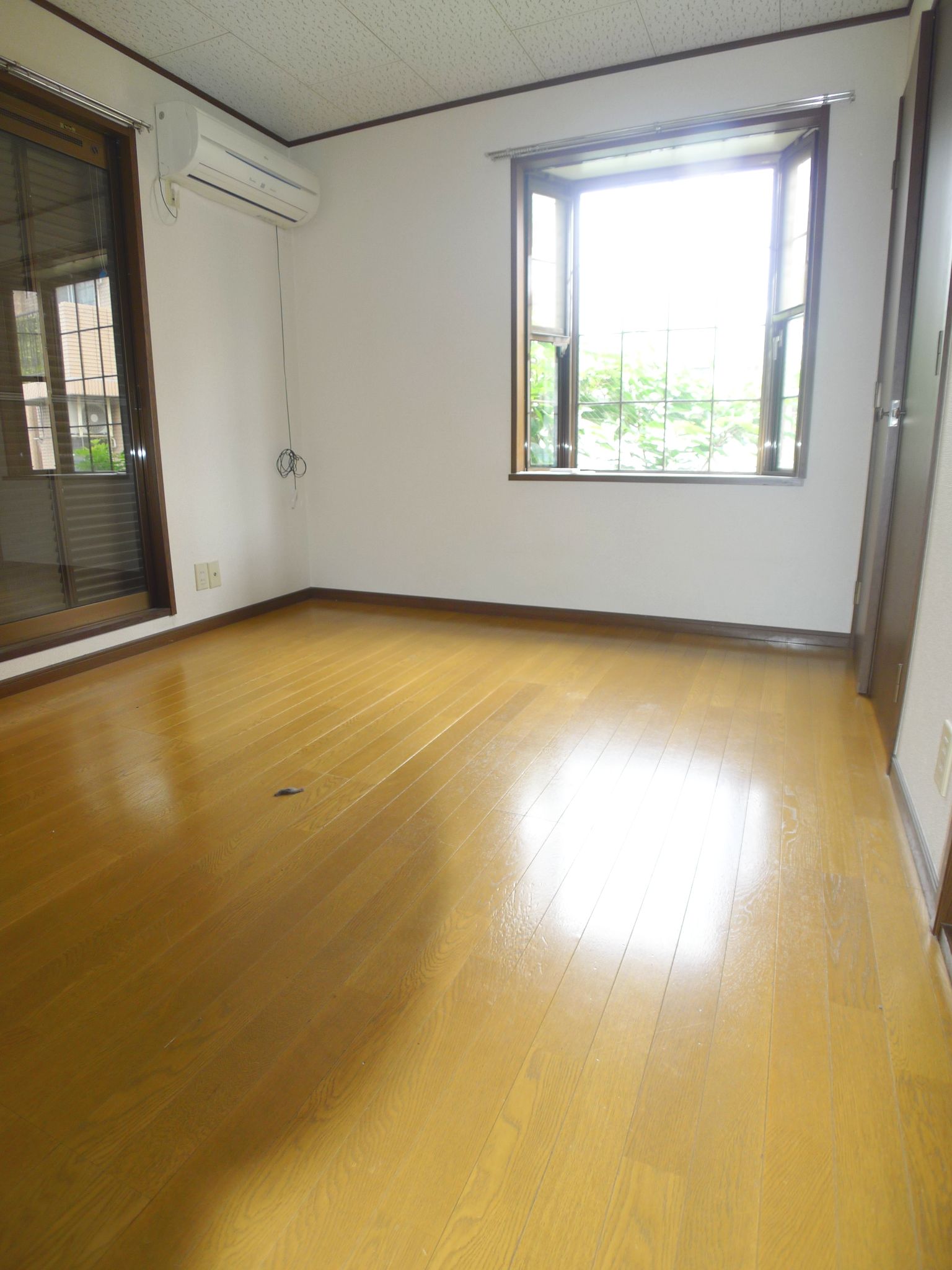 Living and room