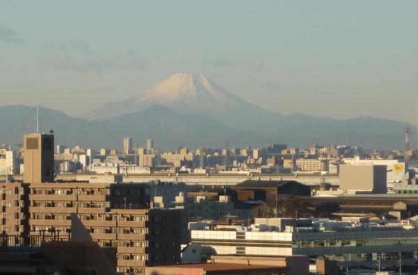 View photos from the dwelling unit. Fuji which is visible from the balcony 2012 / 2 shooting