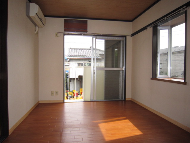 Living and room