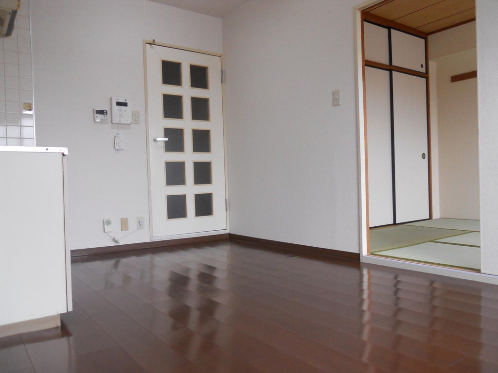 Living and room