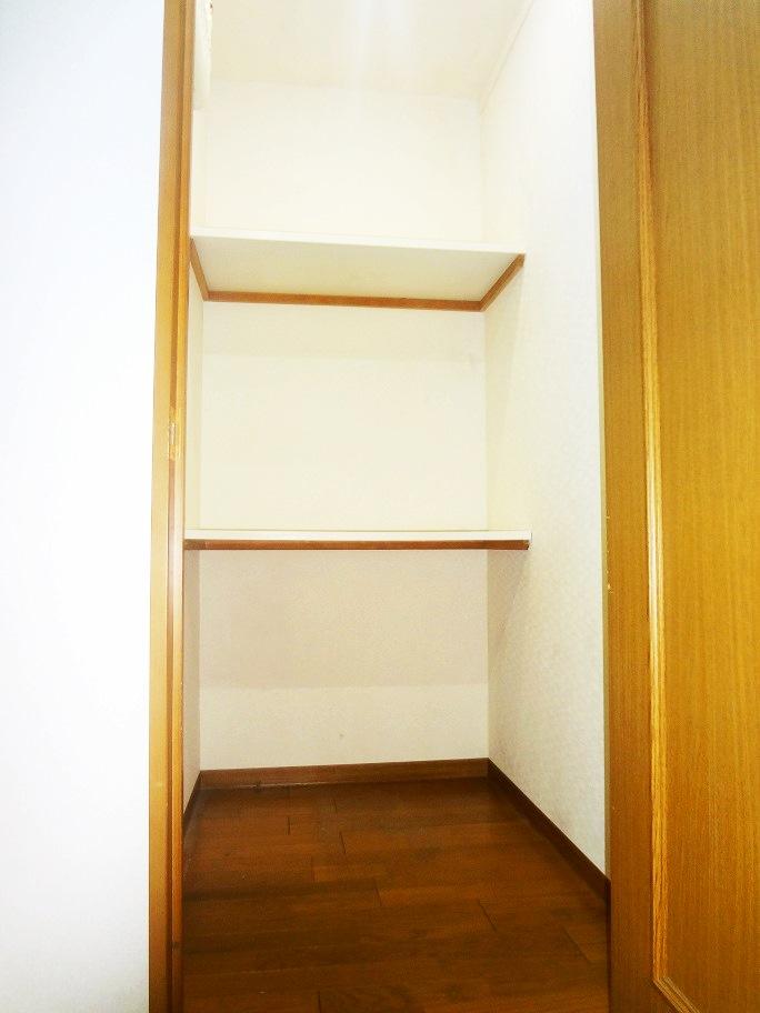 Receipt. Walk-in storage (2)