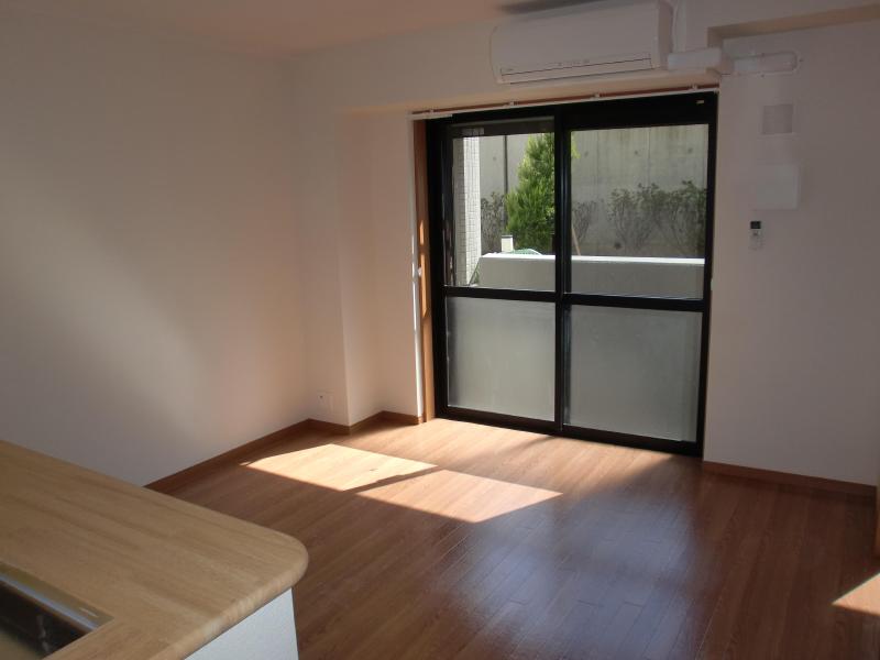 Living and room
