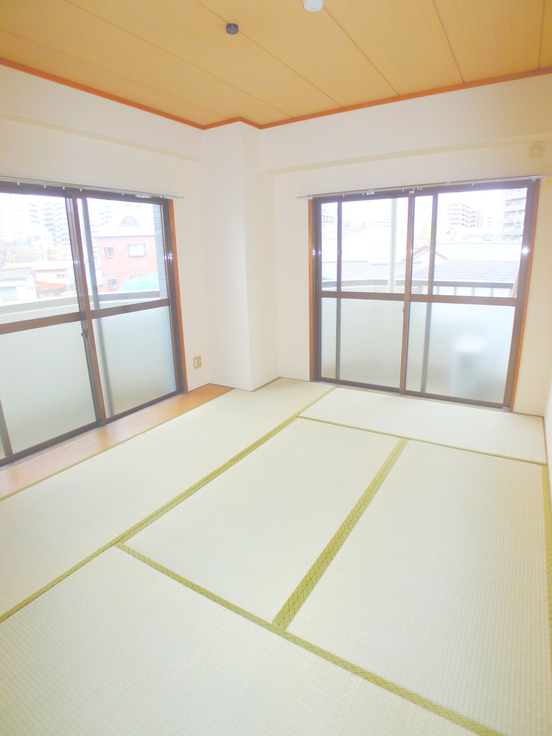 Living and room