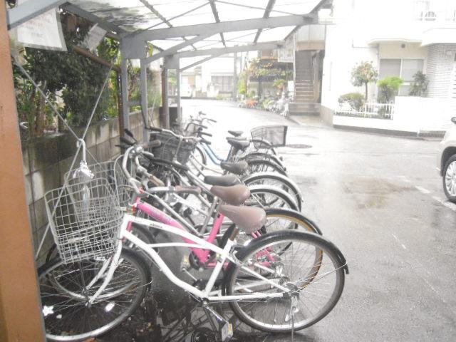 Parking lot
