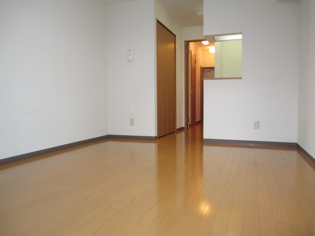 Living and room