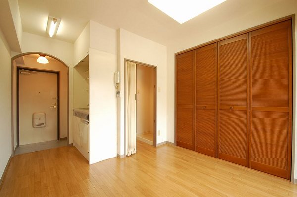 Living and room