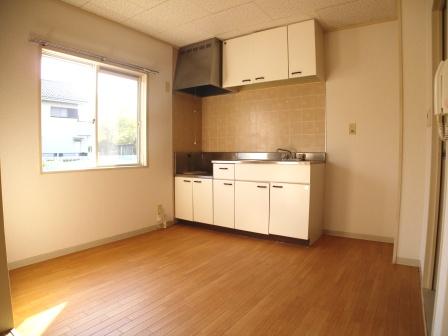 Living and room. DK