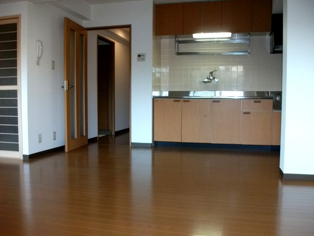 Living and room
