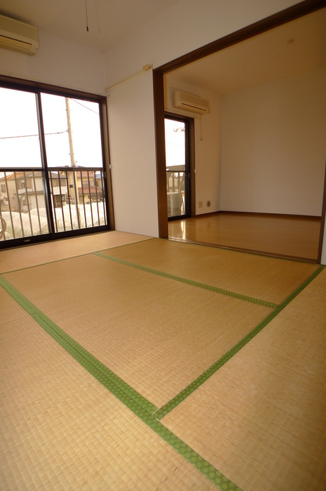 Living and room