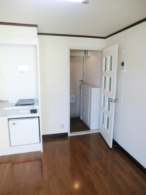 Living and room