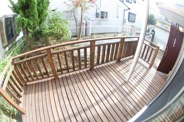 Other. Wood deck that can basking in the sun