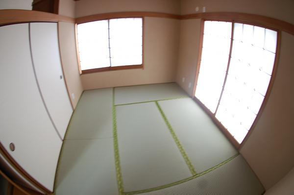 Non-living room. South Japanese-style room 6 quires