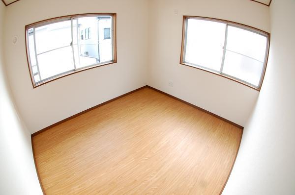 Non-living room. Western-style 5.5 Pledge