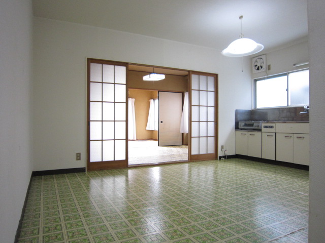 Living and room