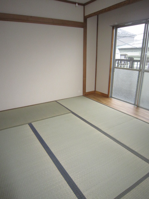 Living and room