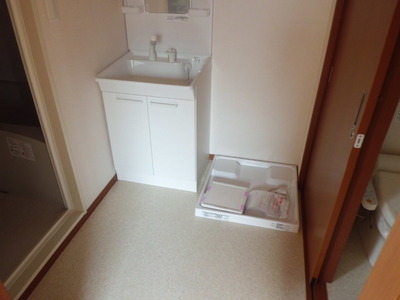 Washroom. Washroom