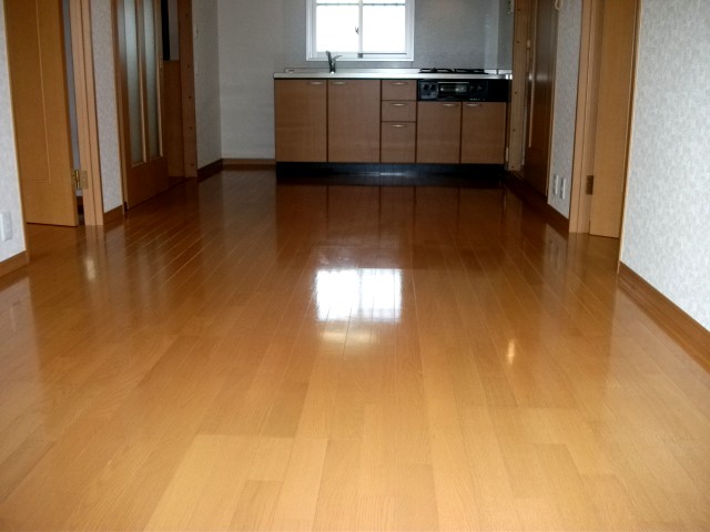 Living and room