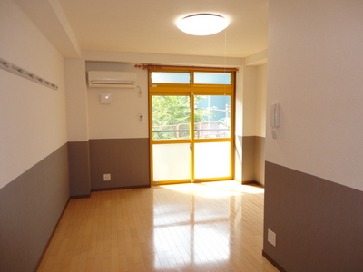 Living and room