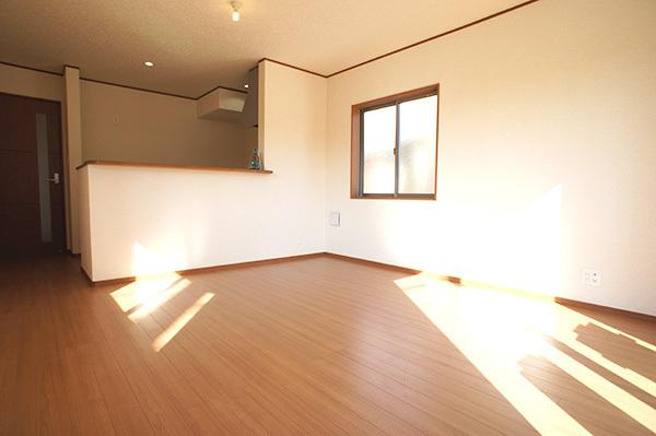 Living. 1 Building