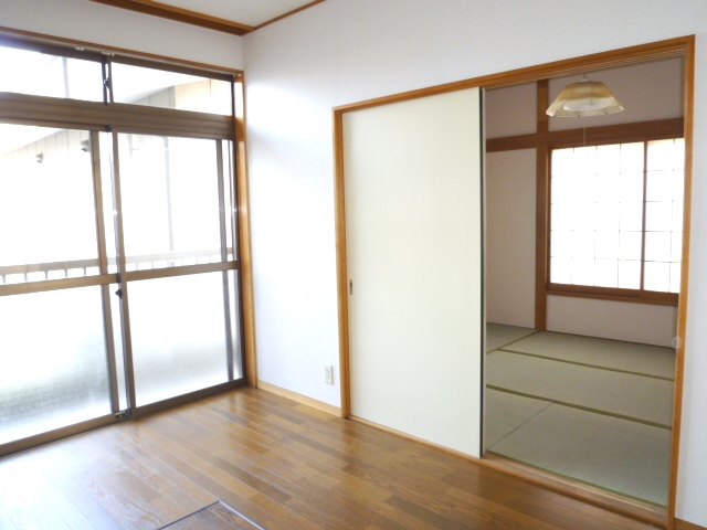 Living and room