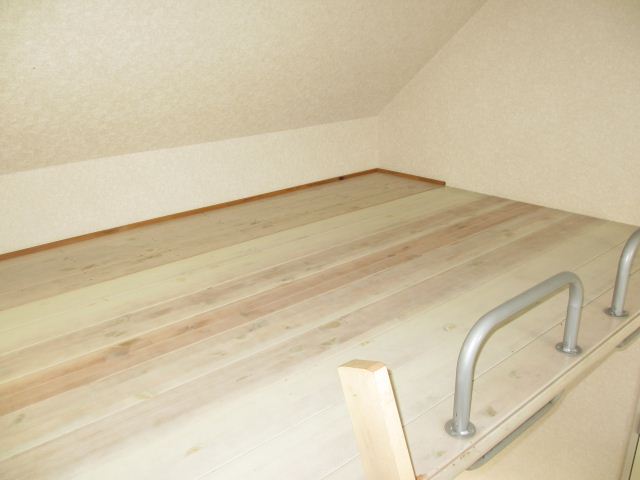 Other room space