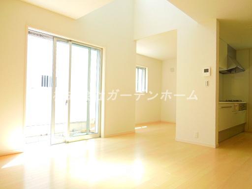 Living. All 86 buildings of the large New Town Japanese-style room of Tsuzukiai in prime locations popular counter kitchen of development land for sale in lots of attractive same day you visit a lot Allowed, House can be your tour