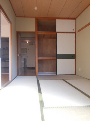 Living and room