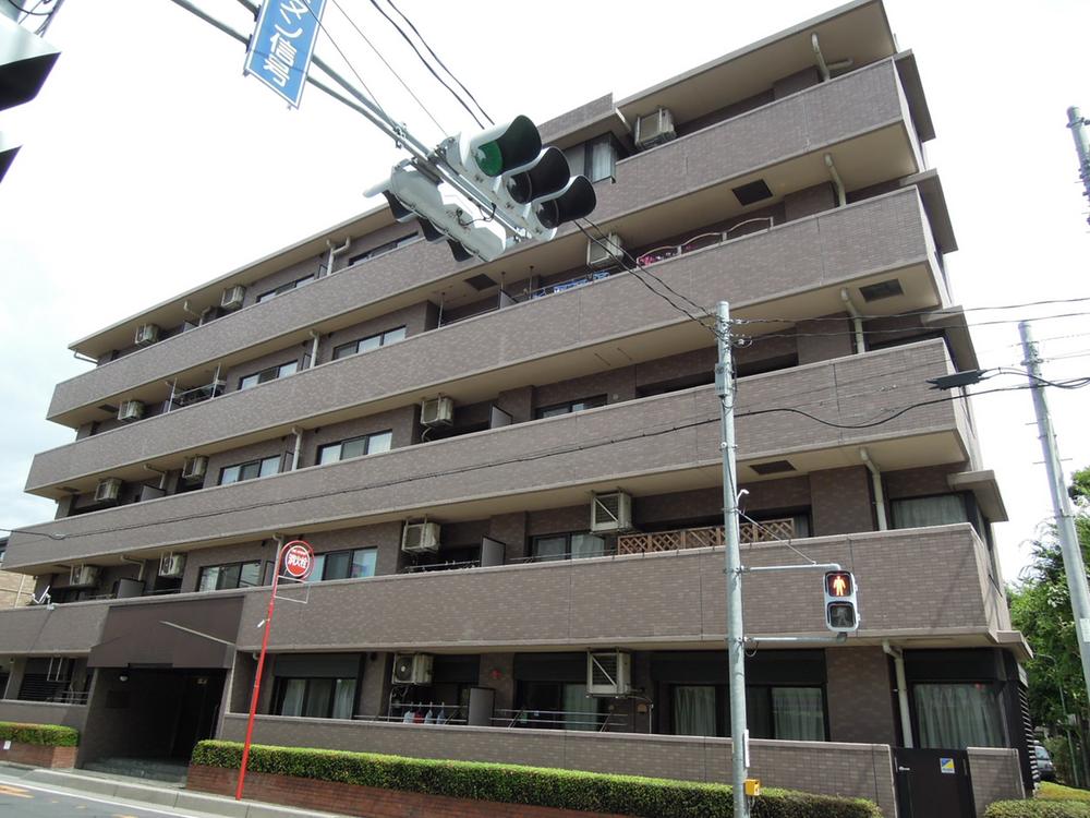 Local appearance photo. Local (July 2013) Shooting