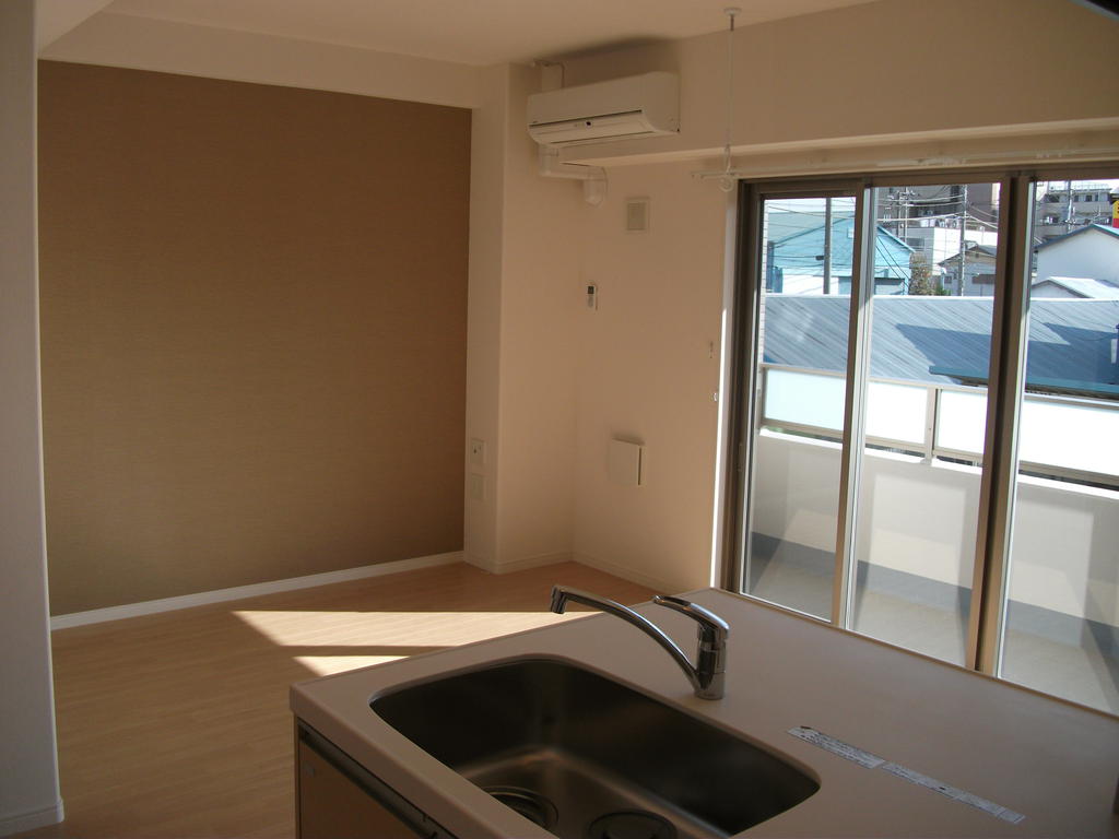Living and room