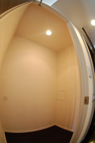 Receipt. Useful 0.8 Pledge closet