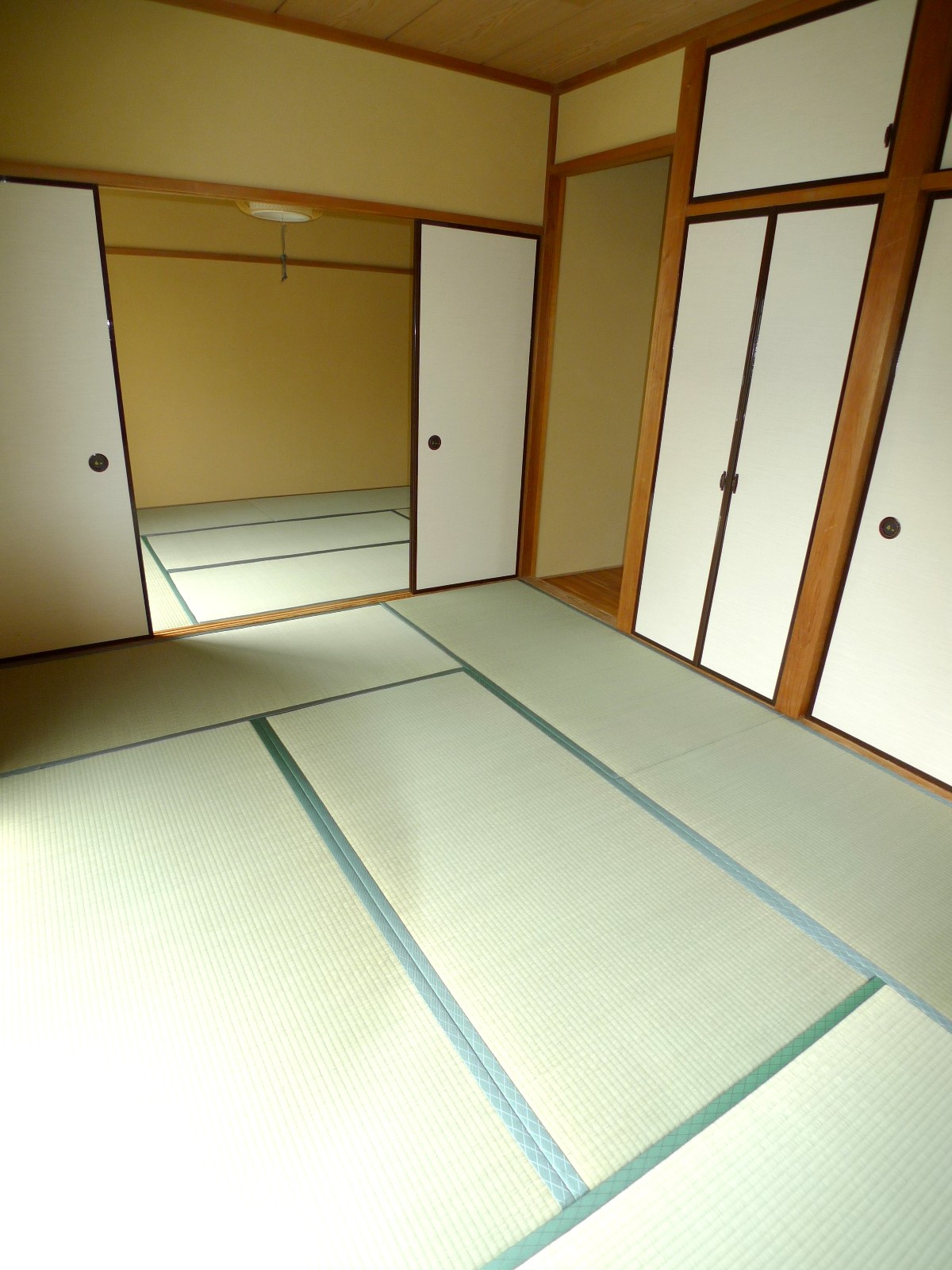 Living and room