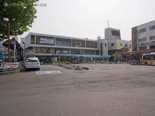 Other Environmental Photo. JR Keihin Tohoku Line to "bracken" 960m